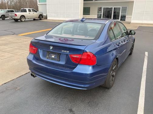 2009 BMW 328 328i