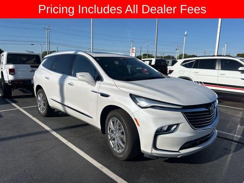 White Frost Tricoat 2023 Buick Enclave Essence AWD