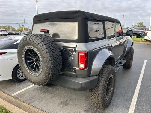 CARBONIZED GRAY METALLIC 2023 Ford Bronco Big Bend