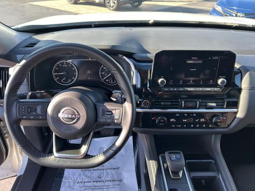 2024 Nissan Pathfinder SV FWD