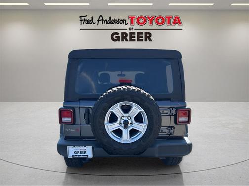 2022 Jeep Wrangler Unlimited Sport