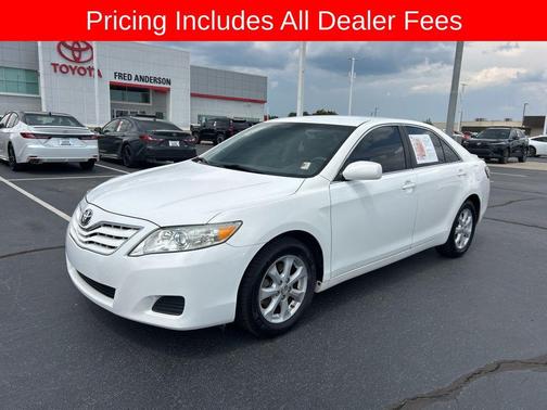 Super White 2010 Toyota Camry LE