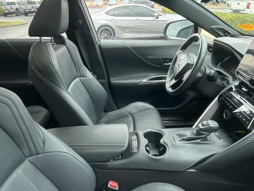 2023 Toyota Venza Limited