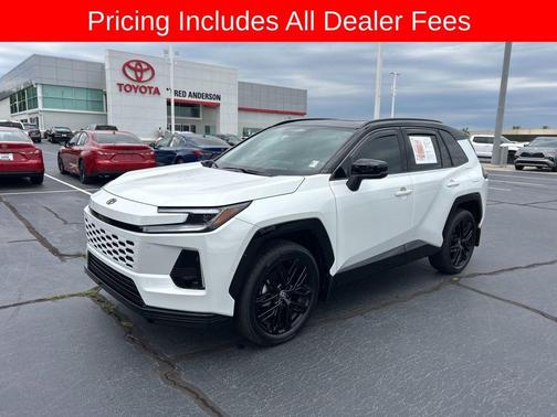 Wind Chill Pearl w/Black Roof 2026 Toyota RAV4 SE