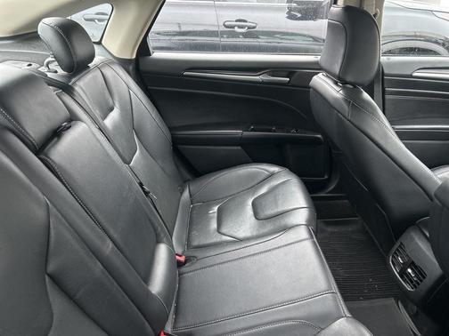 2020 Ford Fusion Titanium