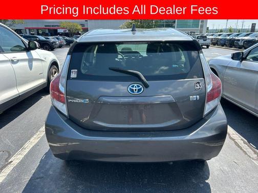 Magnetic Gray Metallic 2015 Toyota Prius c Two