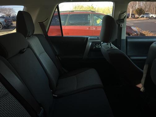 2015 Toyota 4Runner SR5