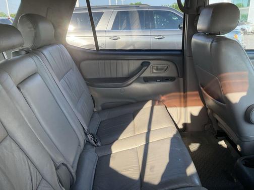 Silver Sky 2002 Toyota Sequoia Limited
