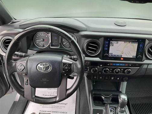 2017 Toyota Tacoma TRD Sport