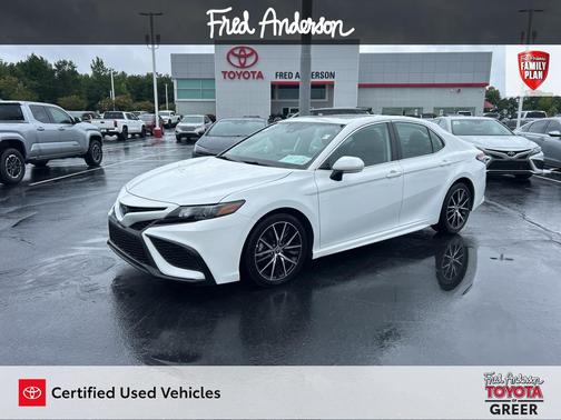 2023 Toyota Camry SE