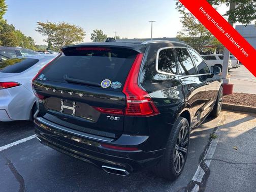 Onyx Black Metallic 2018 Volvo XC60 T5 R-Design
