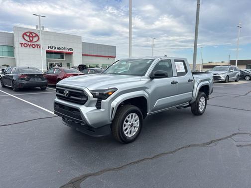 2025 Toyota Tacoma SR