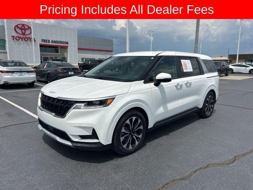 Snow White Pearl 2024 Kia Carnival EX
