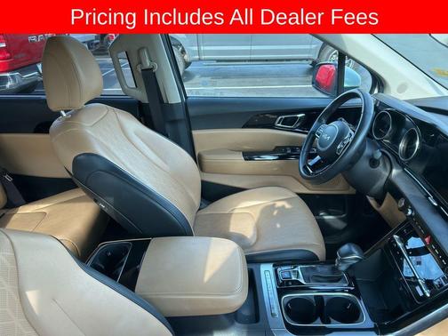 Snow White Pearl 2024 Kia Carnival EX