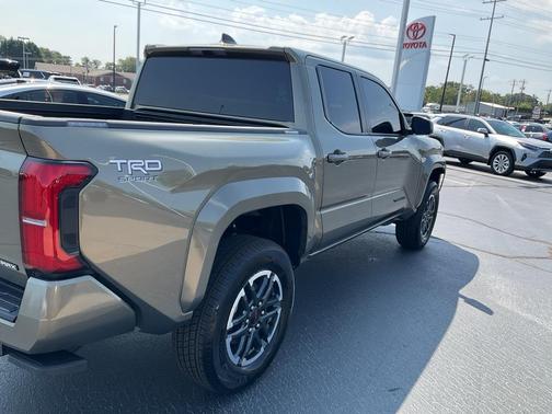 2025 Toyota Tacoma TRD Sport