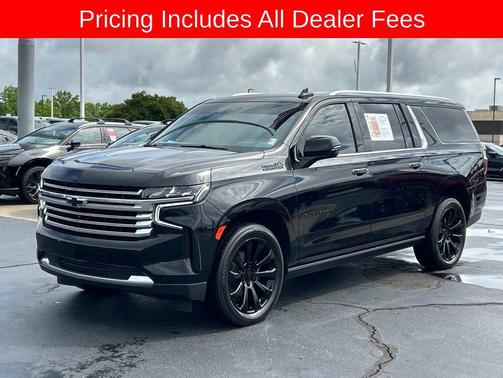 Black 2022 Chevrolet Suburban 4WD High Country