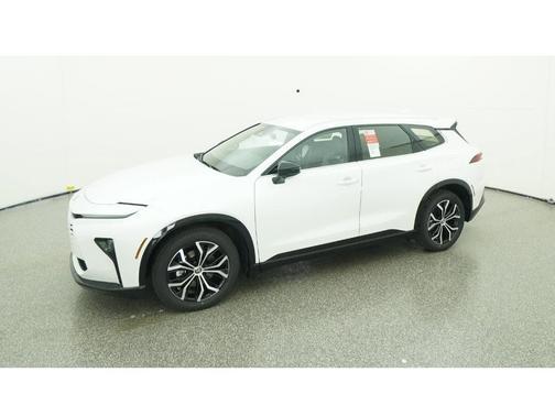 2025 Toyota Crown Signia XLE