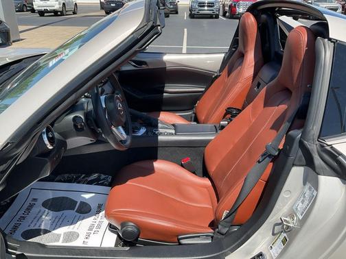 2023 Mazda MX-5 Miata RF Grand Touring