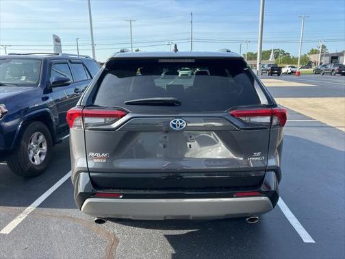 2023 Toyota RAV4 Hybrid SE