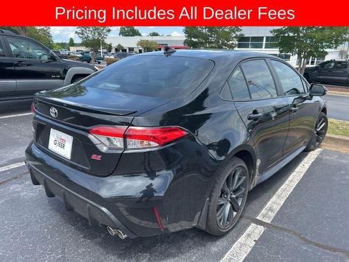 Midnight Black Metallic 2025 Toyota Corolla SE