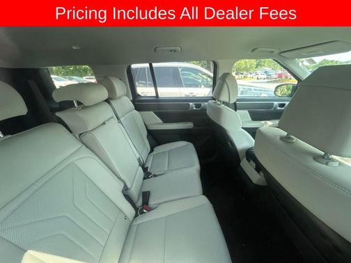 Phantom Black 2025 Hyundai SANTA FE SEL 2.4