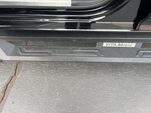 2022 RAM 2500 Laramie Crew Cab 4x4 6'4' Box