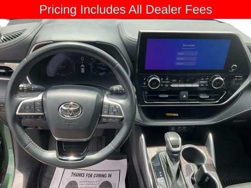Cypress 2023 Toyota Highlander Limited