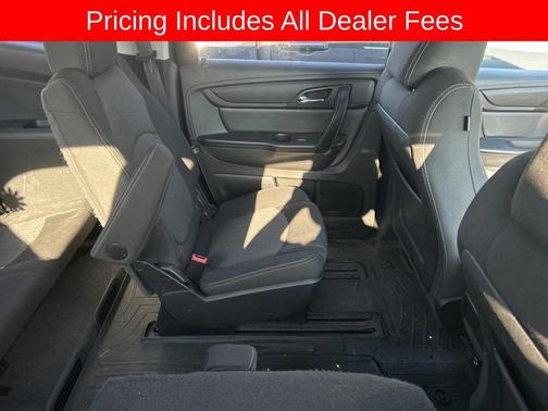 Summit White 2017 Chevrolet Traverse 1LT