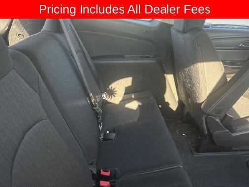 Summit White 2017 Chevrolet Traverse 1LT