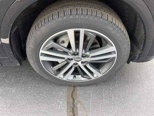 2020 Audi Q5 Premium Plus 55 TFSI e quattro S tronic