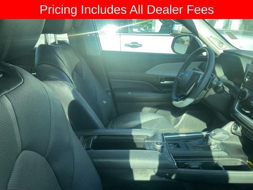 Wind Chill Pearl 2025 Toyota Grand Highlander Platinum