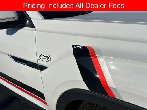 Pure White 2024 Volkswagen Atlas 2.0T SE w/Technology