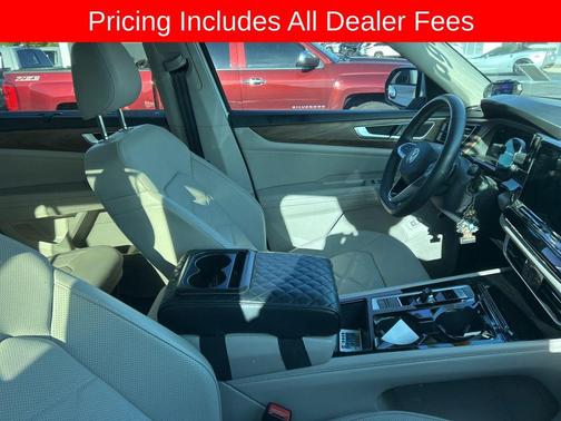 Pure White 2024 Volkswagen Atlas 2.0T SE w/Technology