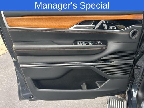 2024 Jeep Grand Wagoneer Series III 4x4