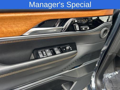 2024 Jeep Grand Wagoneer Series III 4x4