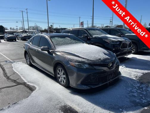 2019 Toyota Camry LE