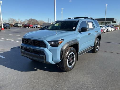 2025 Toyota 4Runner TRD Off Road