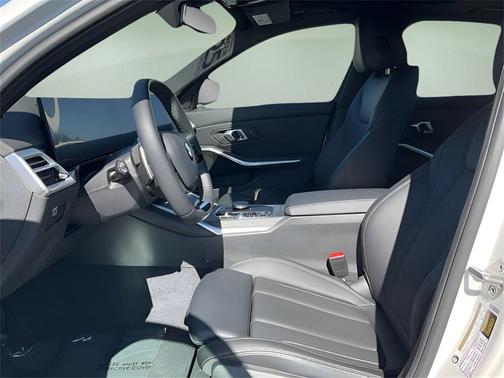 2025 BMW 330 330i
