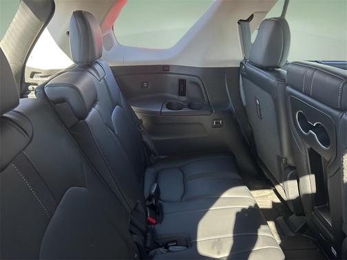 2025 Honda Pilot Touring 8-Passenger