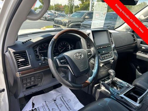 Blizzard Pearl 2021 Toyota Land Cruiser Base