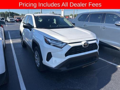Ice Cap 2025 Toyota RAV4 LE
