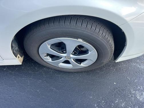 2014 Toyota Prius Four