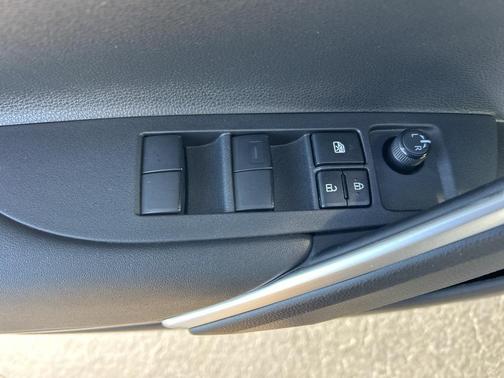 2023 Toyota Corolla Cross L