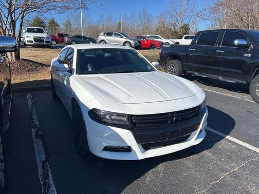 2018 Dodge Charger R/T
