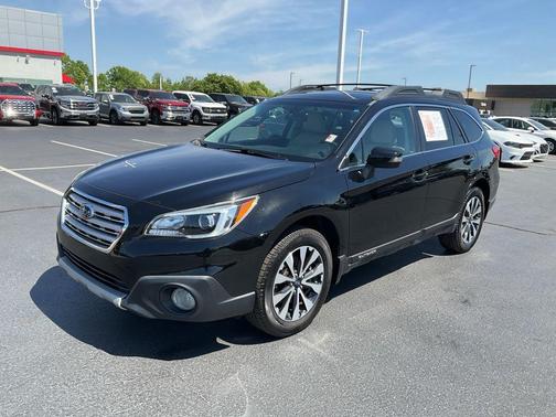 Crystal Black Silica 2017 Subaru Outback 2.5i Limited