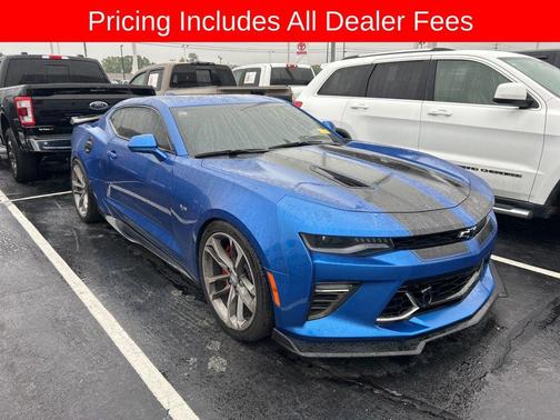 Hyper Blue Metallic 2016 Chevrolet Camaro 2SS