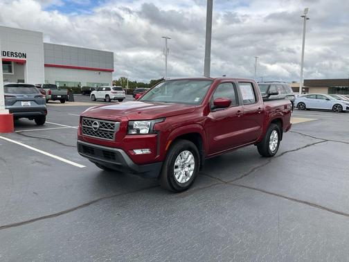 2024 Nissan Frontier SV