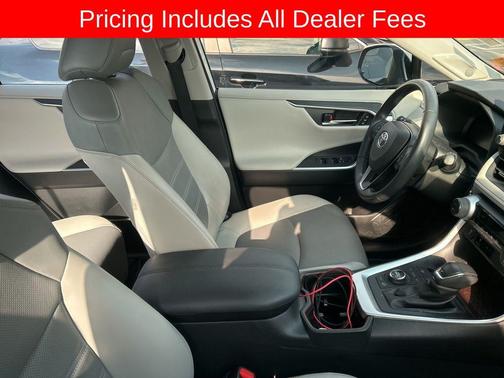Wind Chill Pearl 2023 Toyota RAV4 Limited