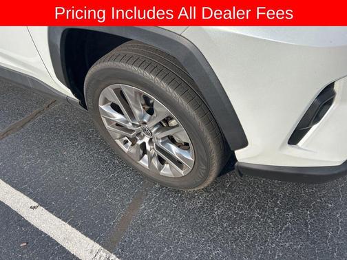 Wind Chill Pearl 2023 Toyota RAV4 Limited