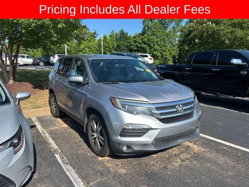Lunar Silver Metallic 2017 Honda Pilot EX-L